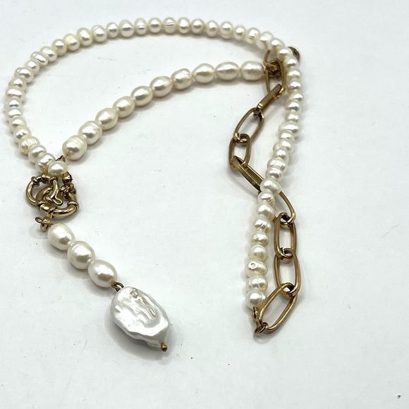 Pearl and Paperclip Chain Necklace Double Señorita Clasp GoldTone Long Lariat - Picture 11 of 15